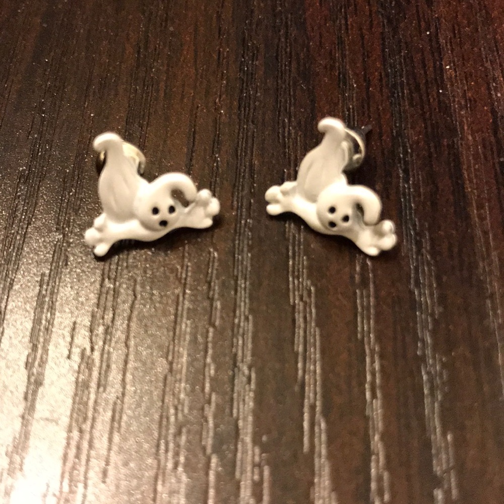 🎃 🆕 Adorable Ghost Studs - Kids/Adults